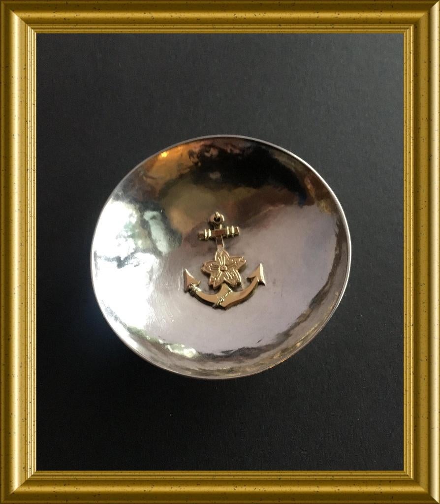 Militaire sake cup (zilver goud) japan marine, ww2, manado, Ophalen of Verzenden, Zilver