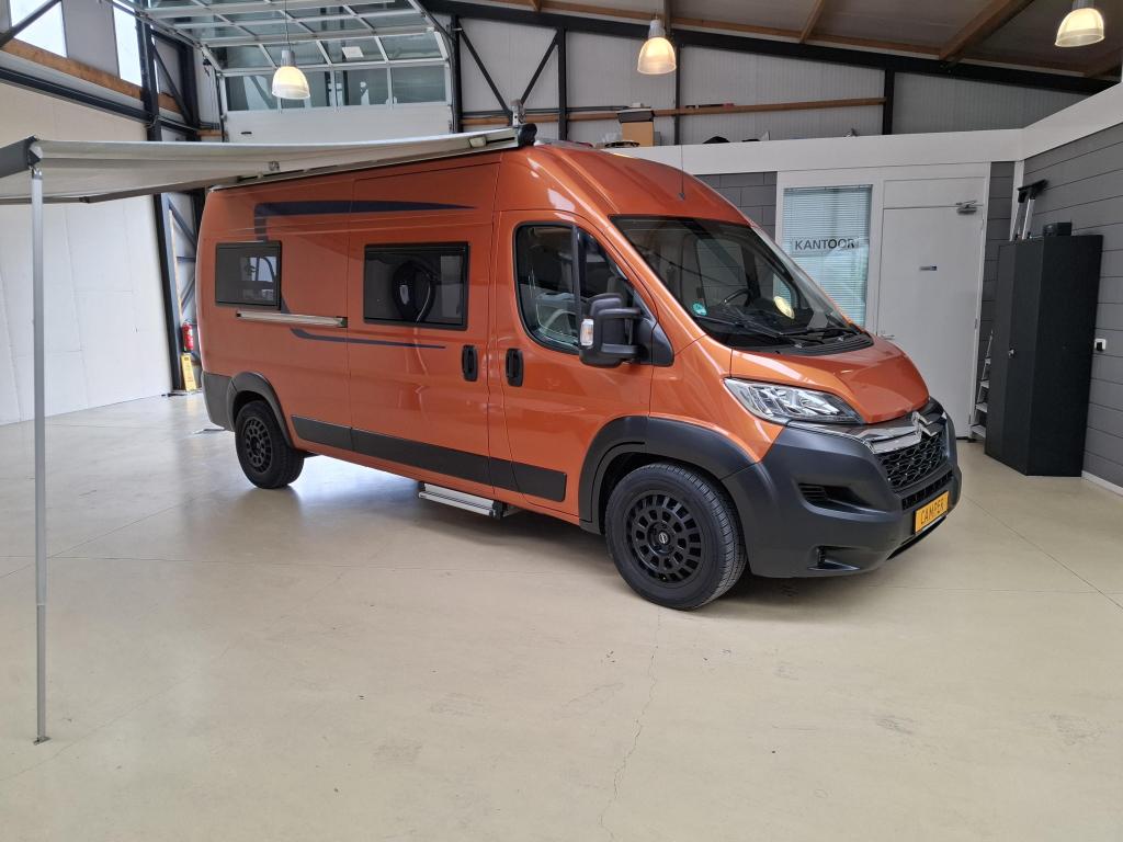 2019 Pössl Summit Plus 600 160PK Dwarsbed Trekhaak, Koelkast, Buscamper of Camperbus, Ringverwarming, Pössl