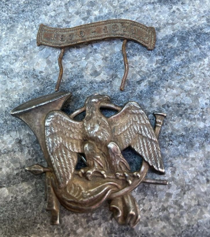Vintage Drago Paris Militaire Adelaar Embleem 1870-1871, Verzamelen, Ophalen of Verzenden, Overige soorten, Overige gebieden, Embleem of Badge