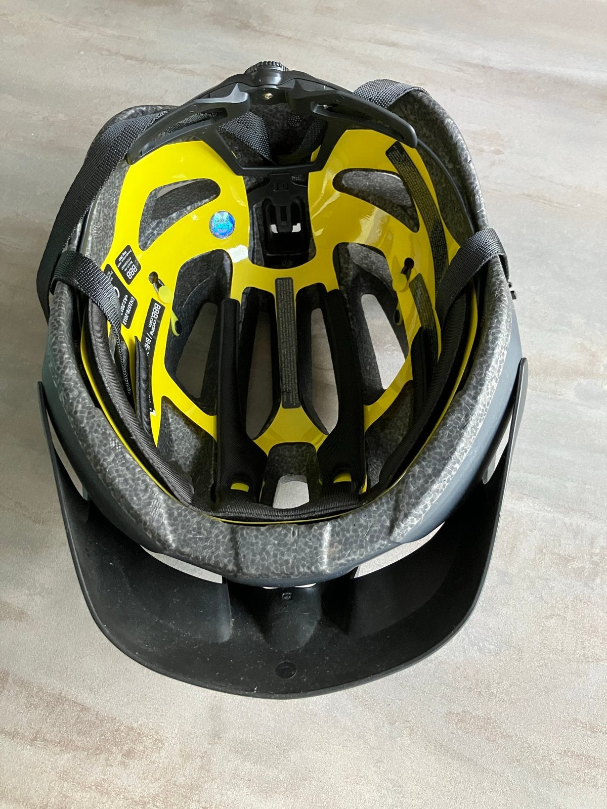 BBB Dune MIPS 2.0 Fietshelm - Maat L, Fietsen en Brommers, Fietsaccessoires | Fietshelmen, Zo goed als nieuw, Heer of Dame, L