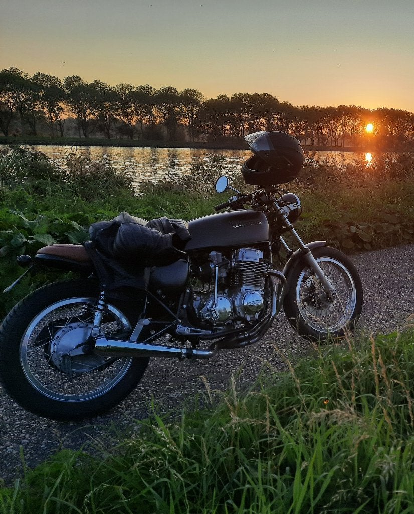 Honda CB750 caferacer (1977), Ophalen, Gebruikt