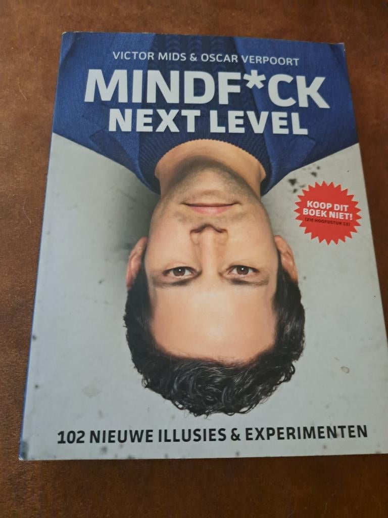 Victor Mids - Mindf*ck Next Level, Ophalen of Verzenden, Zo goed als nieuw, Victor Mids; Oscar Verpoort