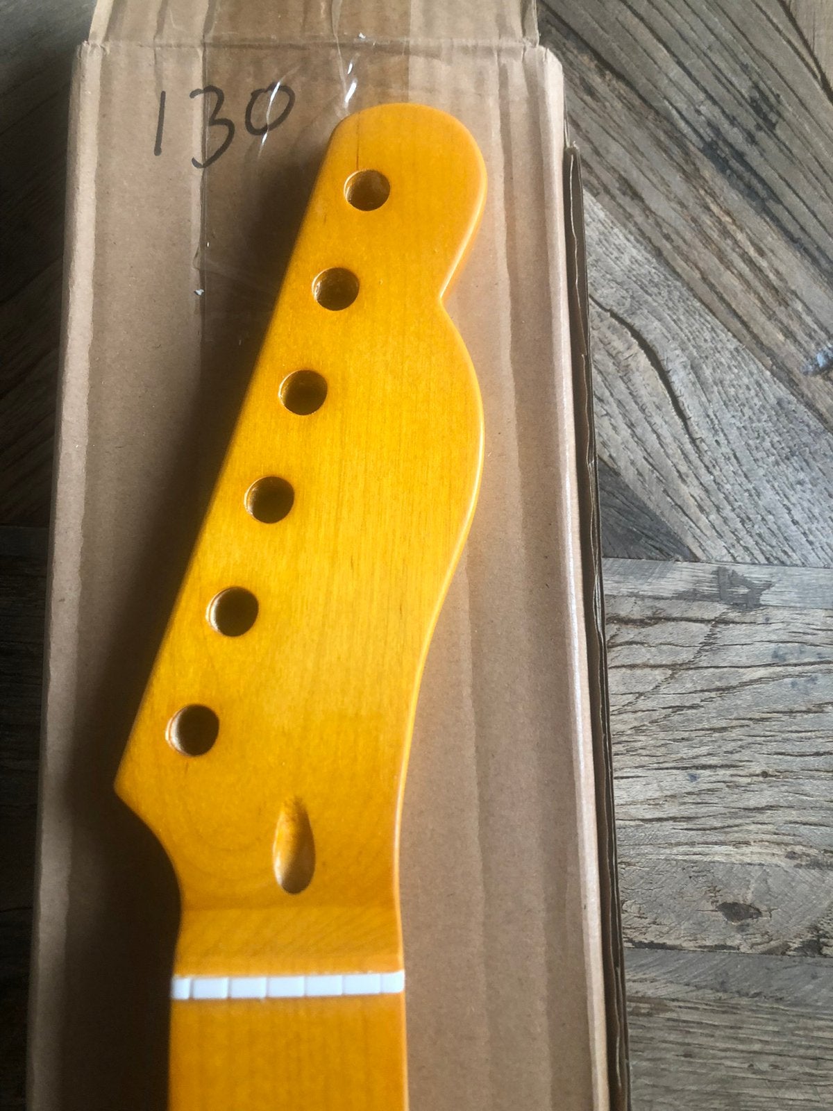 Telecaster hals Vintage style Maple yellow  €150 “ 130/31, Verzenden, Geen, Geen, Jpsg