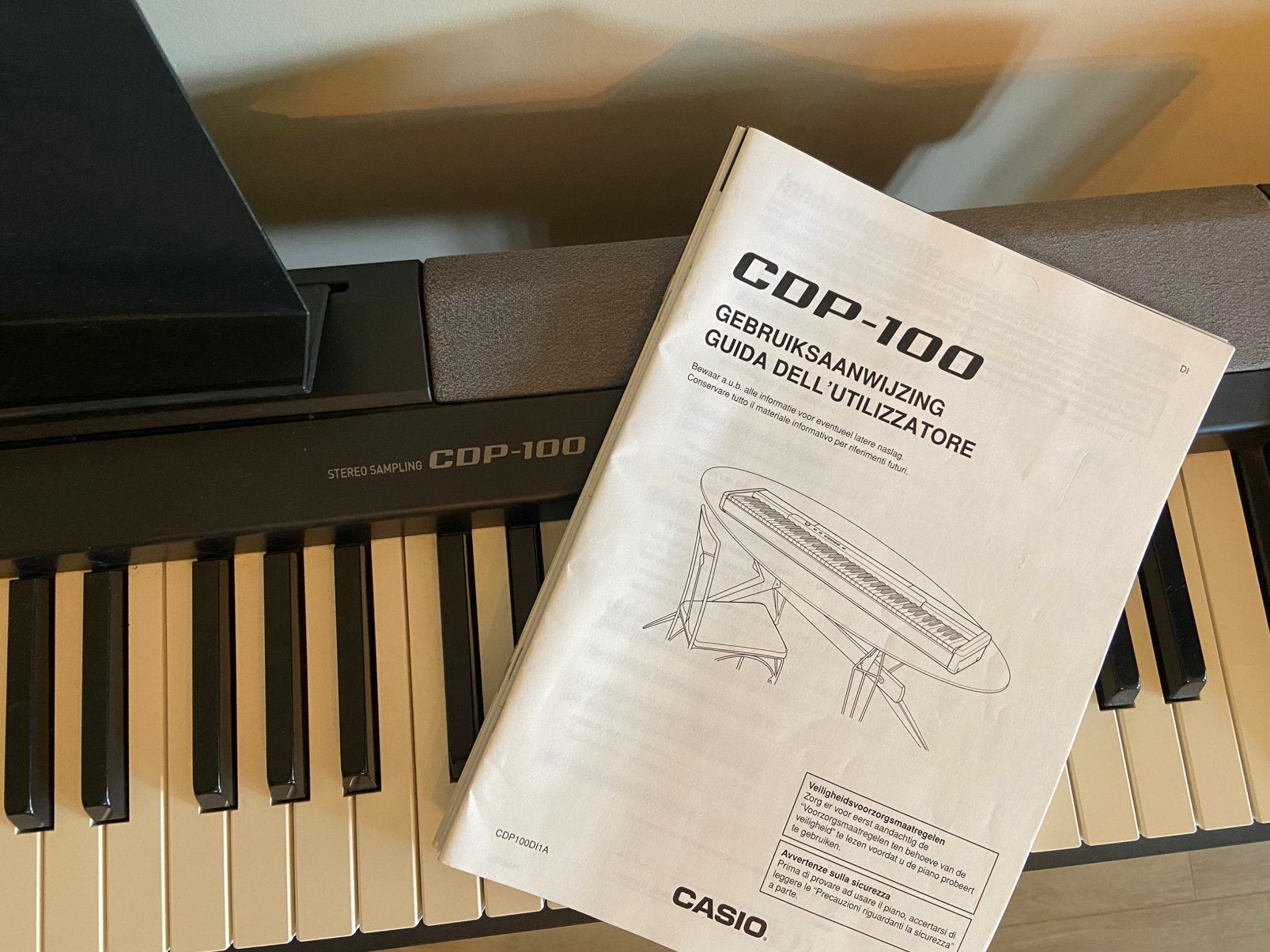 Foto 4 van Casio CDP-100 elektrische piano