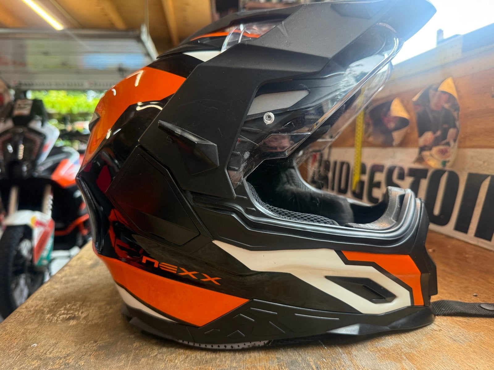 Nexx Wed Motorhelm Maat L (58) - Gebruikt, voor TED ritjes, Offroadhelm, L, Tweedehands, Ophalen