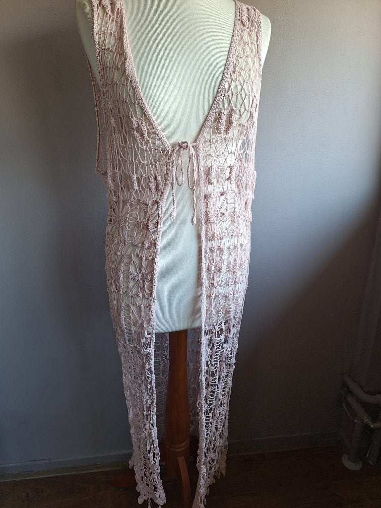 Lang roze gehaakt stretch vest, maat M/L, Ophalen of Verzenden, Zo goed als nieuw, Maat 38/40 (M), Roze