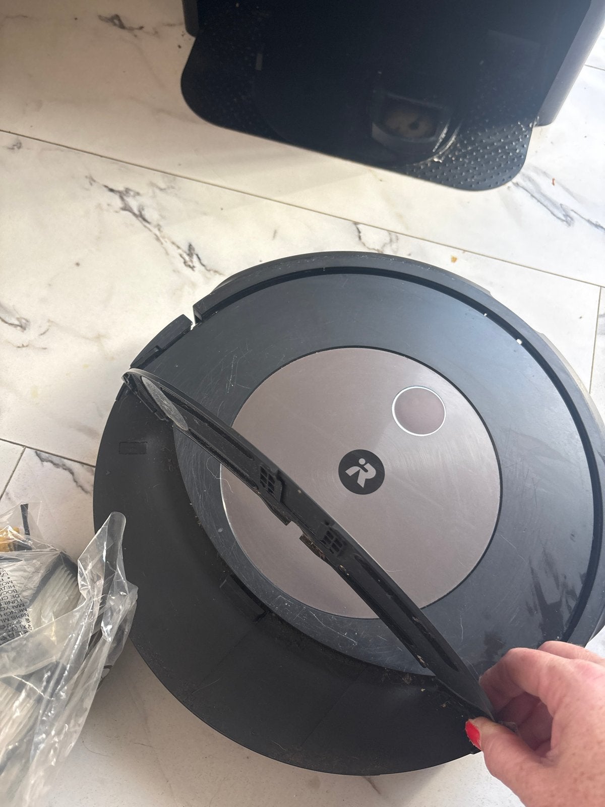 iRobot j 9 plus Roomba Robotstofzuiger met dweil  functie, Gebruikt, IRobot, Automatisch legen, Ophalen of Verzenden