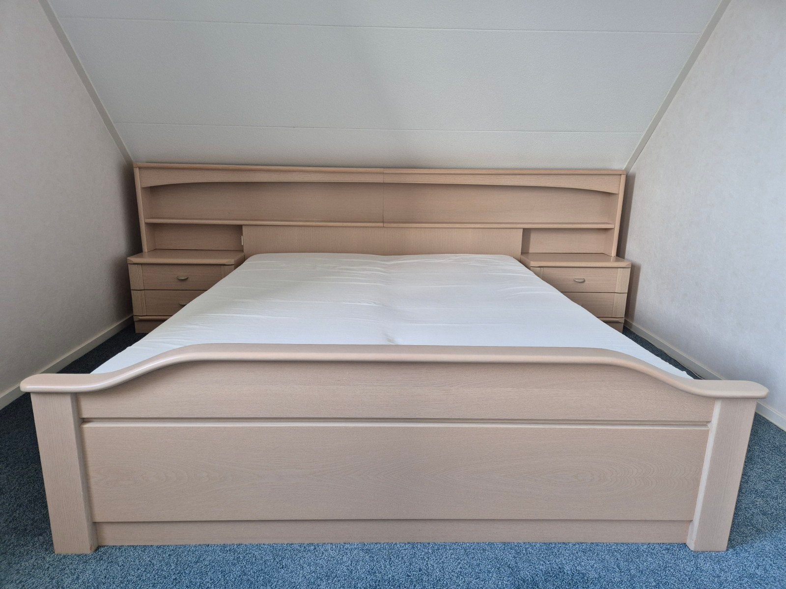 2 persoonsbed. € 60, Ophalen, Gebruikt, Tweepersoons, 80 cm