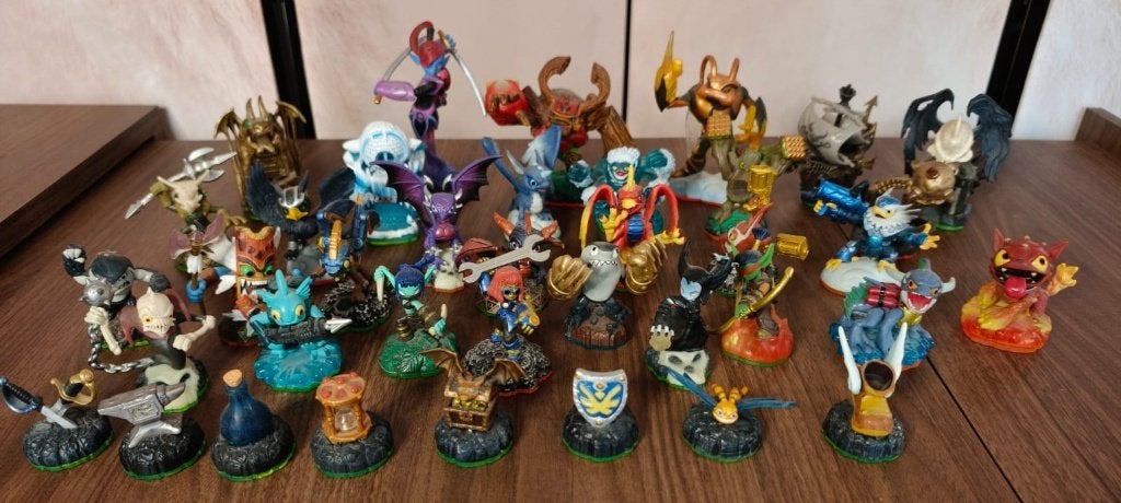 Skylanders Pakket [Spyro's Adventure en Giants] - 38 stuks, Ophalen of Verzenden, Zo goed als nieuw