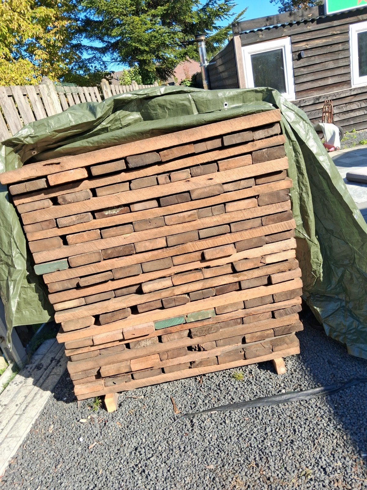 Te koop oude hardhouten planken, Ophalen, Gebruikt, Planken, Hardhout