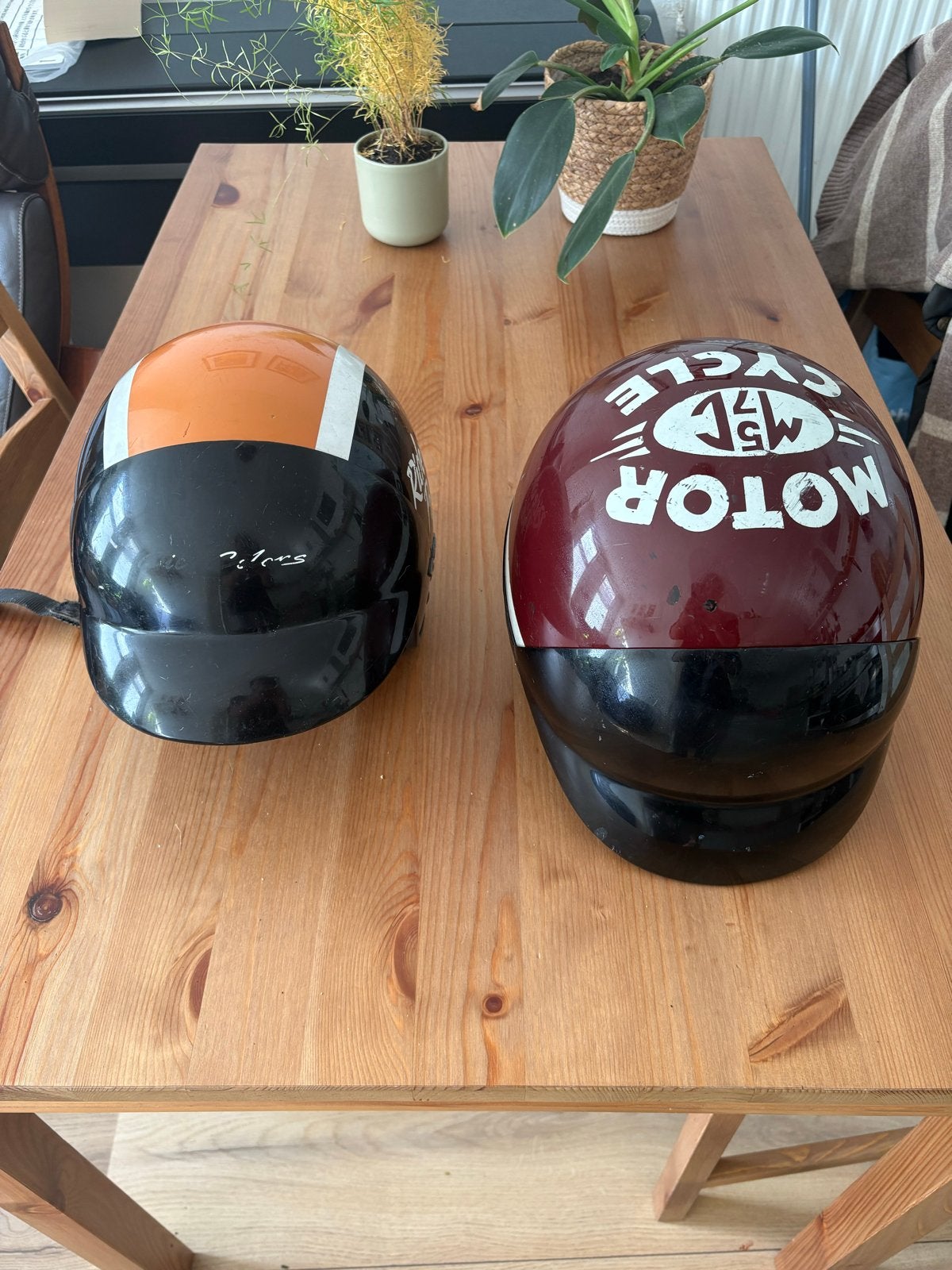Vintage Chevignon Motorhelmen uit 1979 - Bordeaux (L) & Oran, Heren, Overige typen, L, Tweedehands
