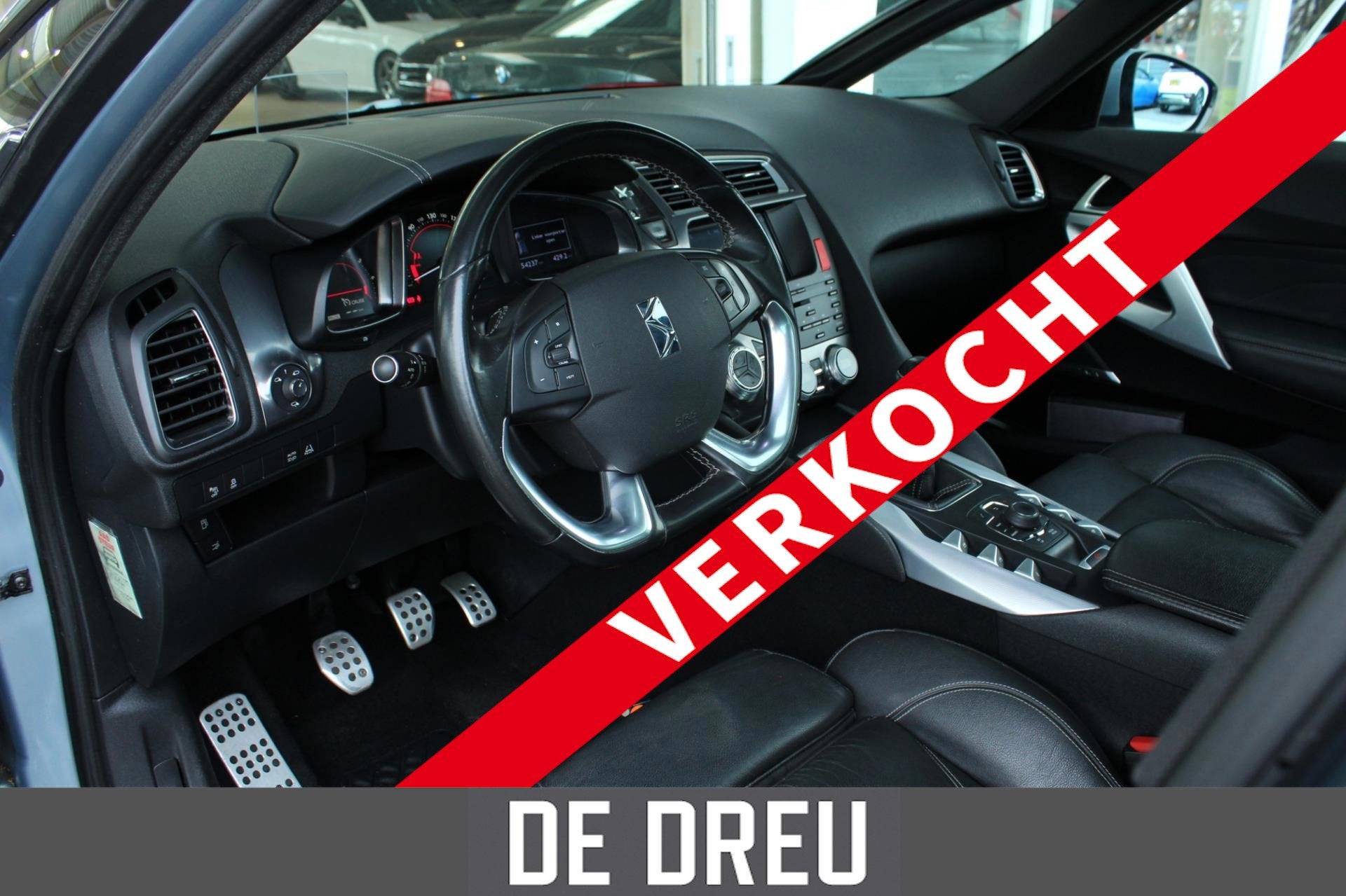 Citroen DS5 200pk Sport Chic | DENON | PANORAMA | TREKHAAK |, Auto's, Citroën, Euro 5, 15 km/l, Gebruikt, Zwart
