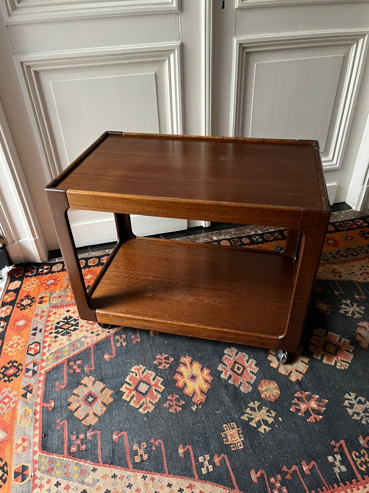 VINTAGE RETRO DEENS TROLLEY TAFEL BIJZETTAFEL, Huis en Inrichting, Ophalen, 50 tot 100 cm, Zo goed als nieuw, 25 tot 50 cm