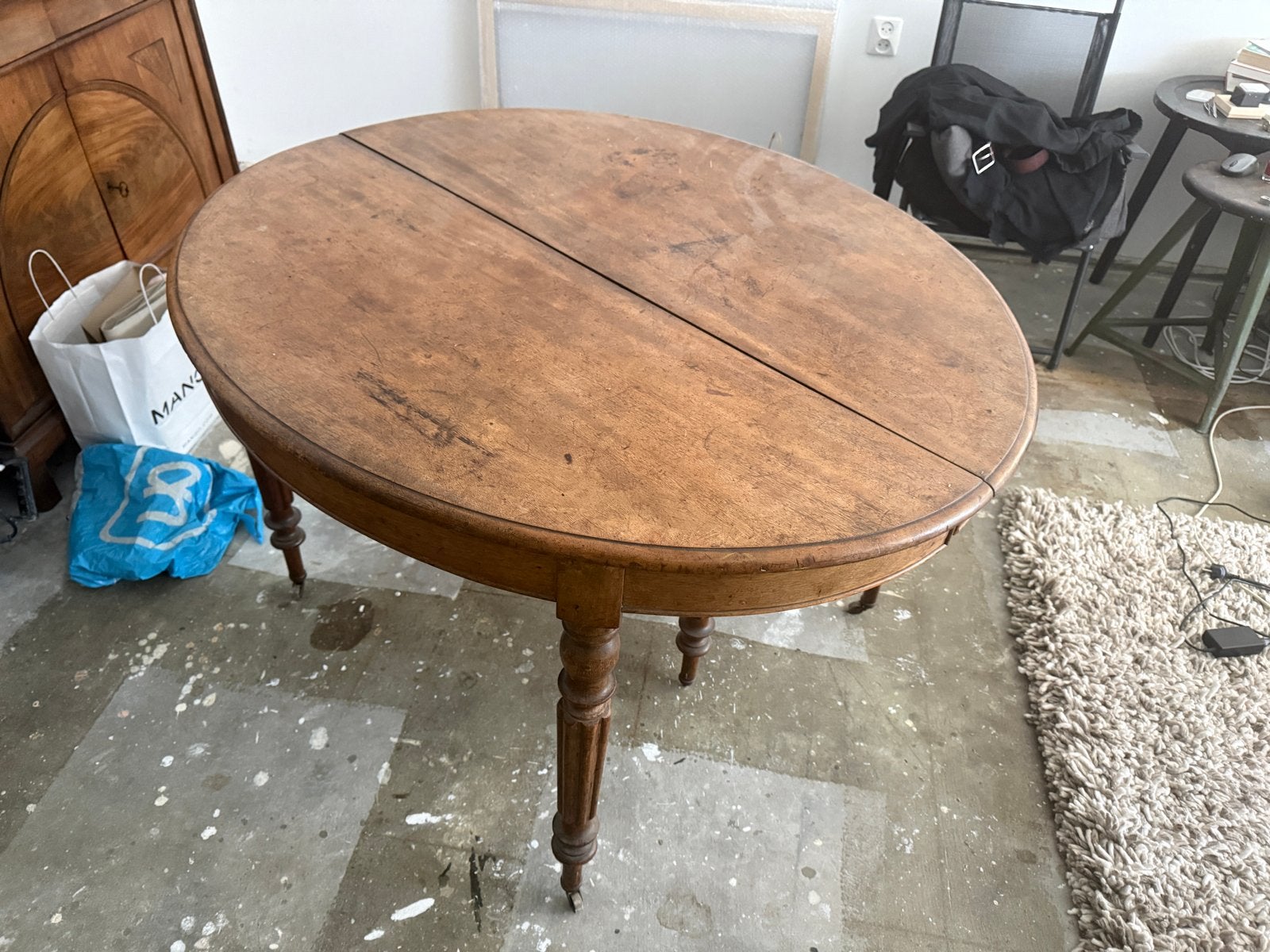 Antieke uitschuifbare eettafel met 6 gedraaide poten, Antiek en Kunst, Antiek | Meubels | Tafels, Ophalen