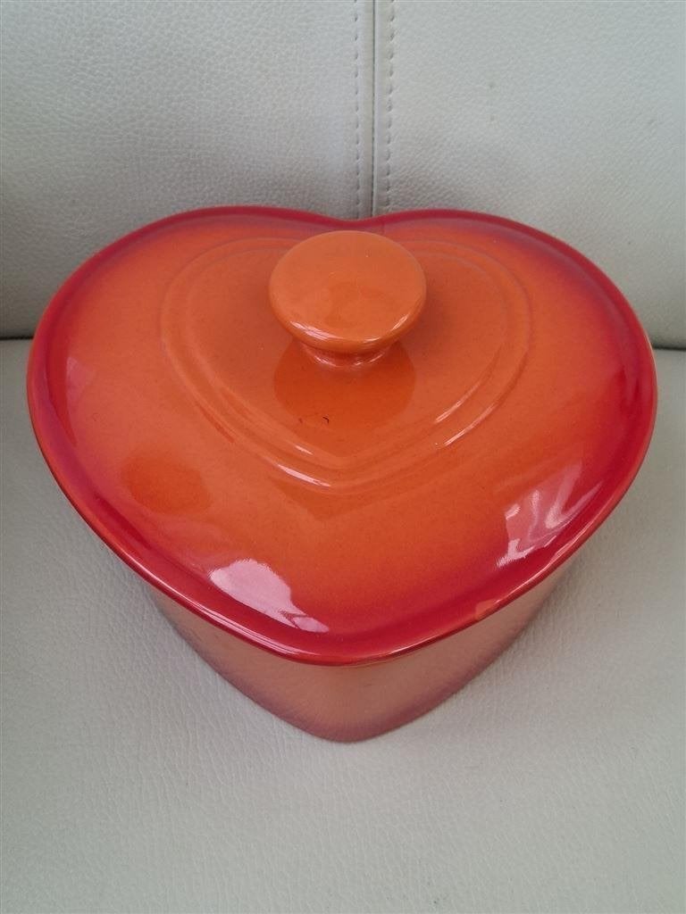 Ovenschaal,hart vorm V&D, 20x19x totaal 12,5 cm, nieuw, Nieuw, Ophalen of Verzenden, Bord(en), Overige stijlen