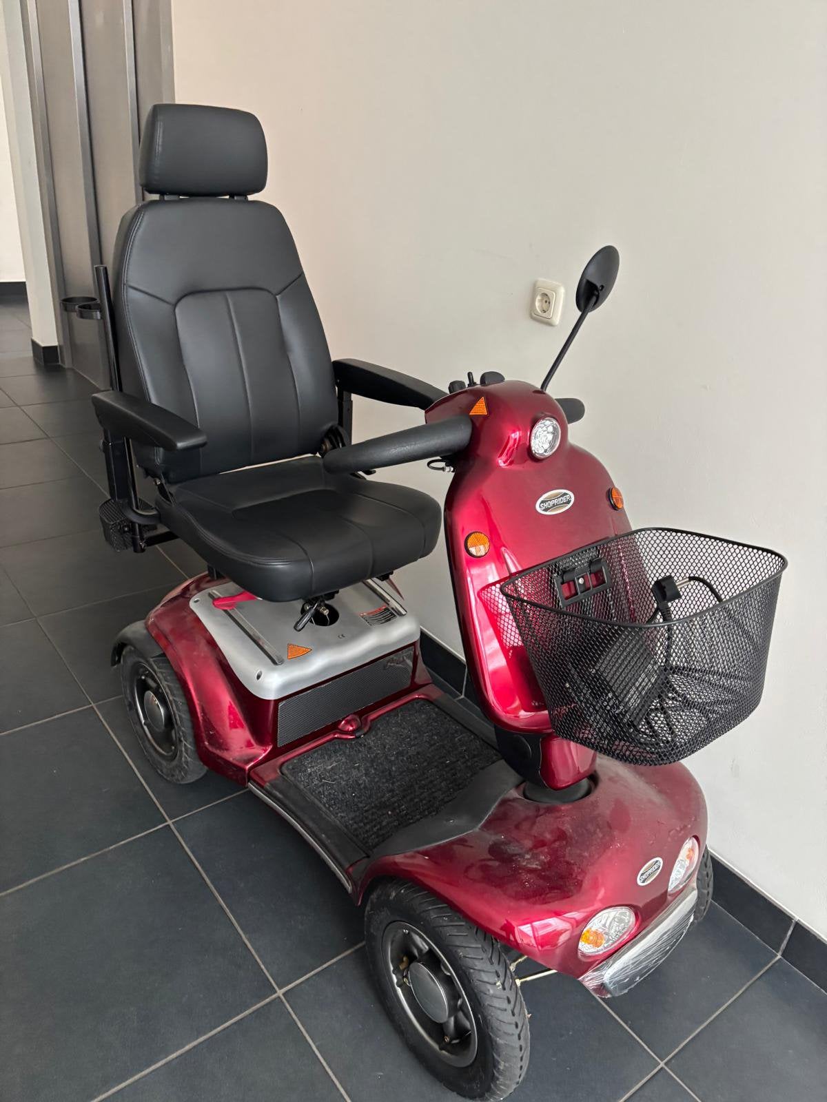 Shoprider scootmobiel, Ophalen, Zo goed als nieuw, Shoprider, 36 t/m 45 km