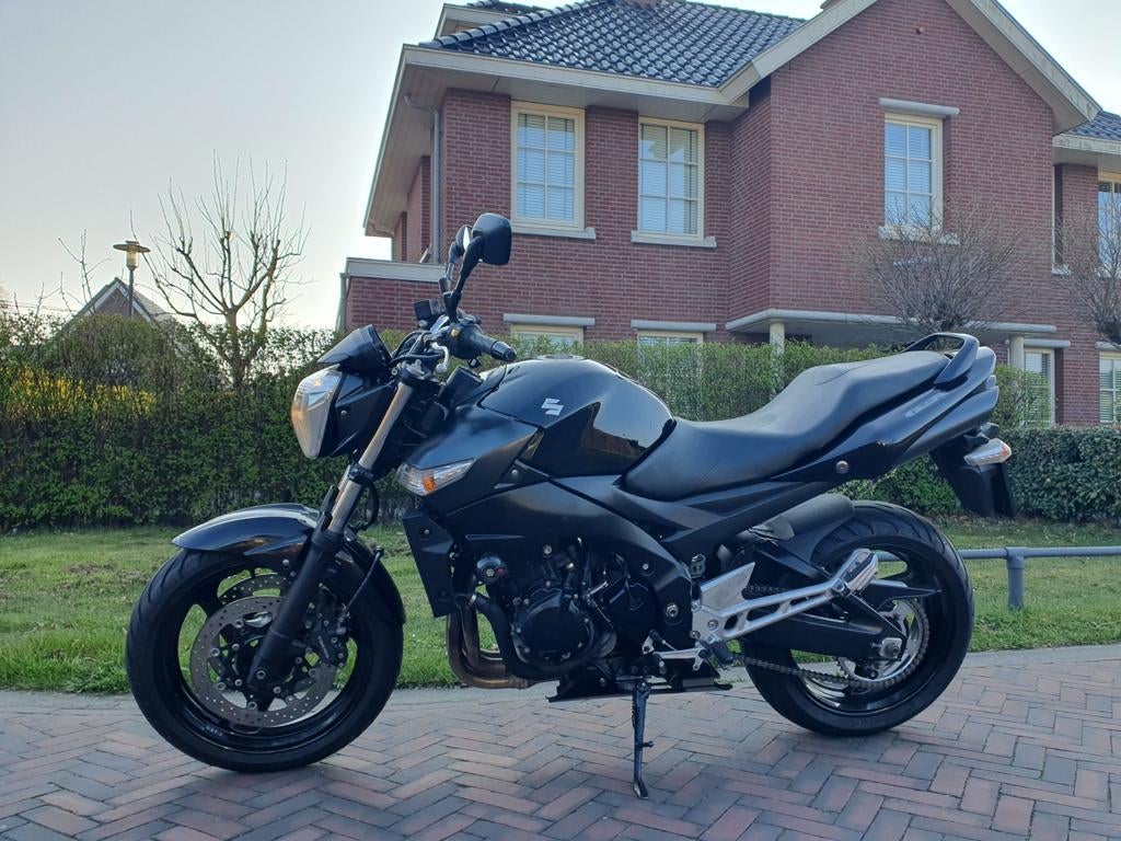 Nette Suzuki GSR600 uit 2008, Motoren, Motoren | Suzuki, Particulier, Naked bike, meer dan 35 kW, 4 cilinders, Motorrijbewijs A