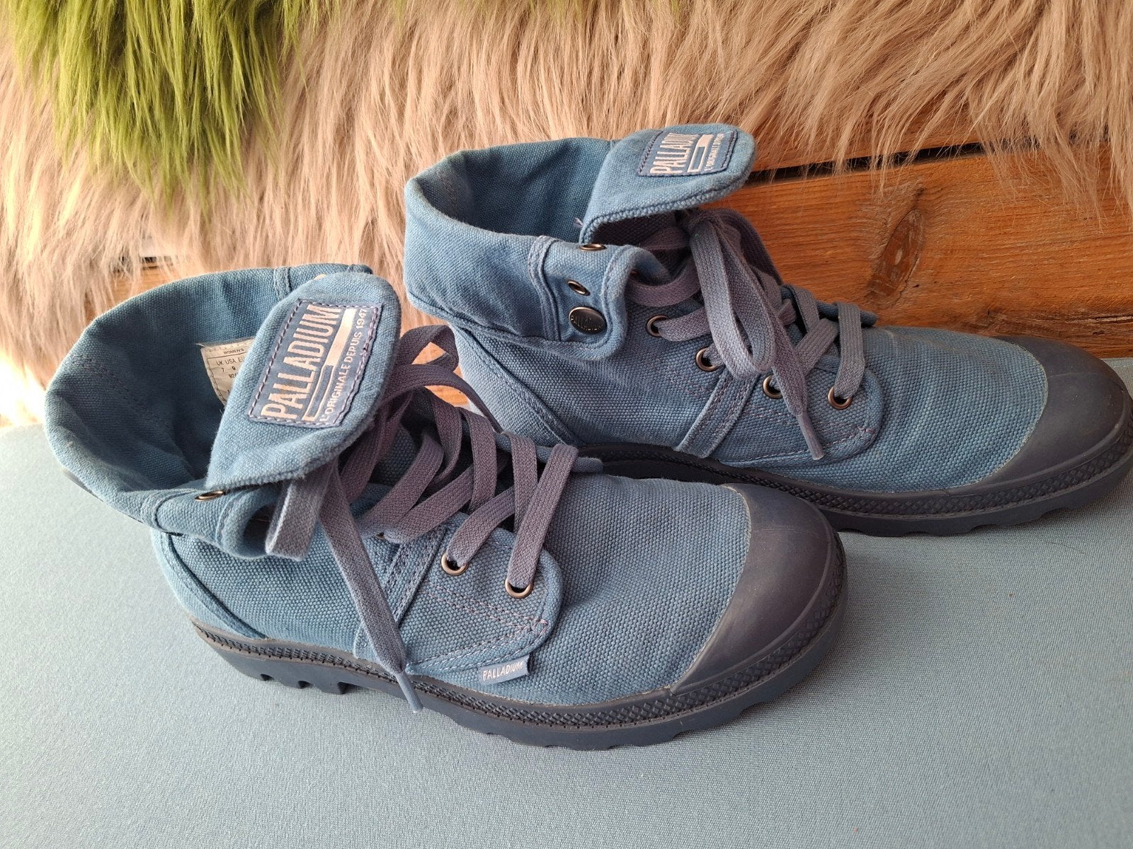 Palladium boots maat 41, vel blauw, zo goed als nieuw, Palladium, Ophalen of Verzenden, Zo goed als nieuw, Blauw