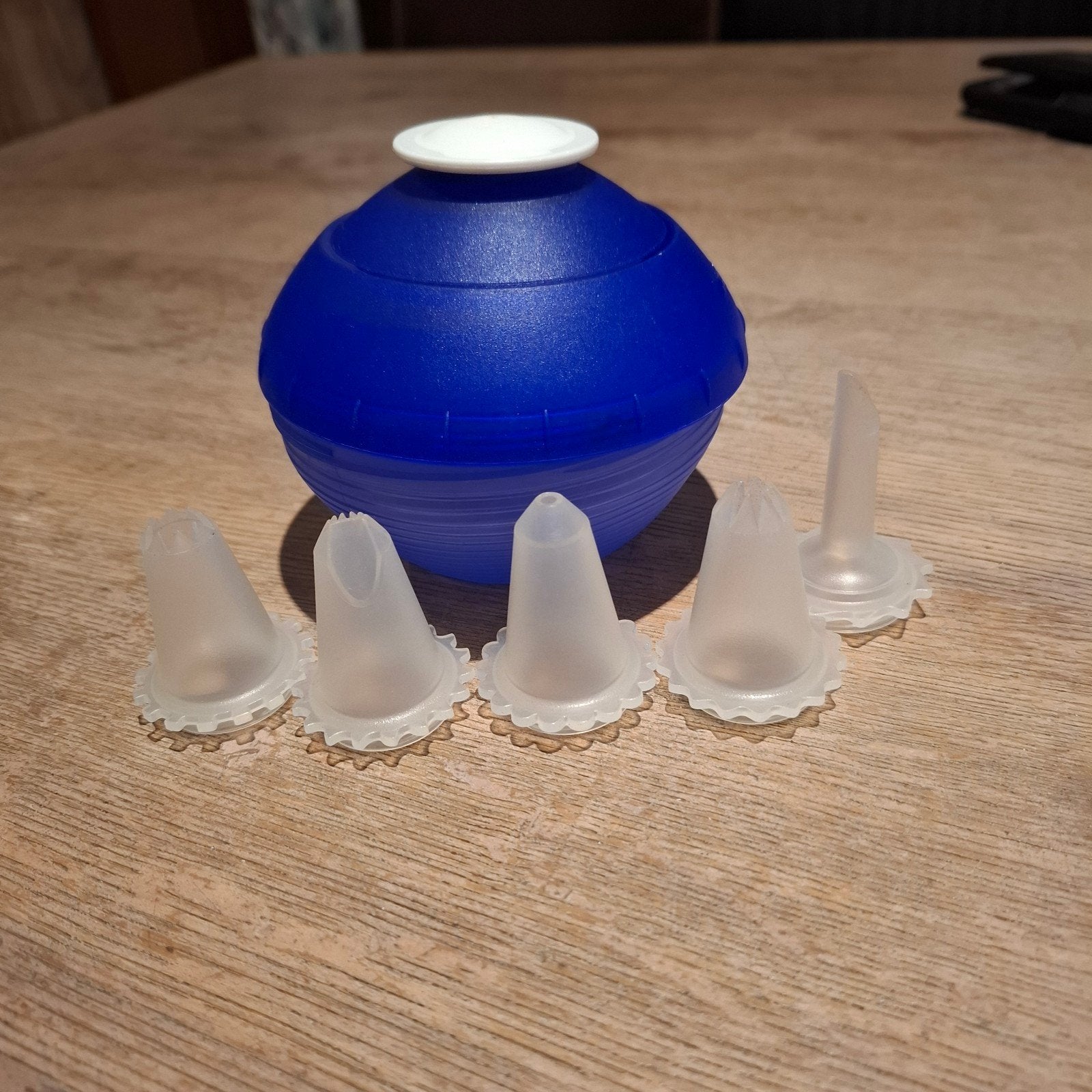 Decoratiespuit met diverse spuitmondjes, Ophalen of Verzenden, Gebruikt