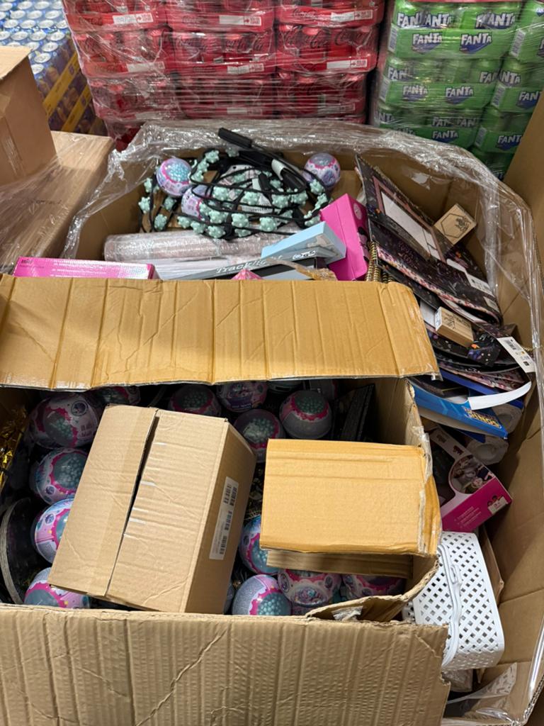Partijhandel 6 pallets handel diverse !!!, Ophalen of Verzenden, Zo goed als nieuw