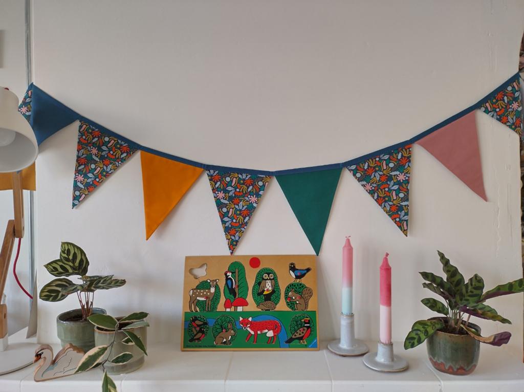 Stoffen slinger, Hobby en Vrije tijd, Feestartikelen, Nieuw, Versiering, Overige, Ophalen of Verzenden