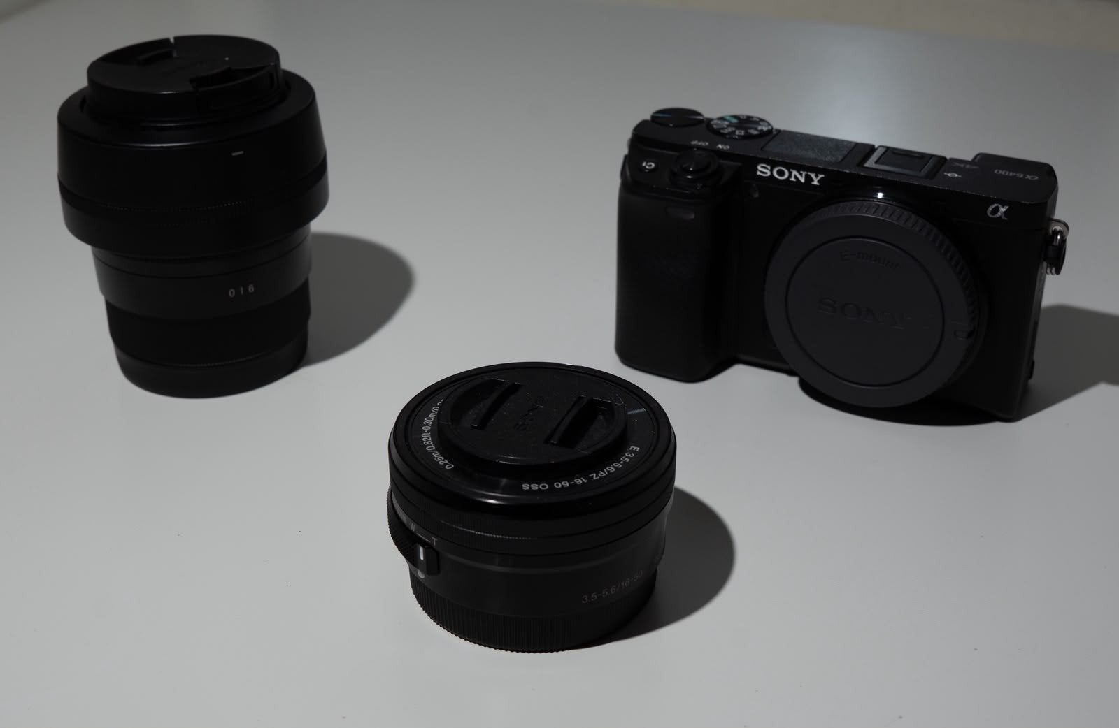 Sony a6400, Accu, Ophalen of Verzenden, Zo goed als nieuw, 4 t/m 7 keer