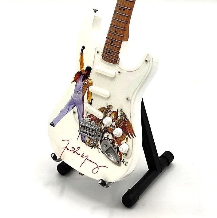 Freddie Mercury Queen wit miniatuur gitaar 25cm mini guitar, Info@deconoord.nl, Deco Noord, Nieuw, Ophalen of Verzenden