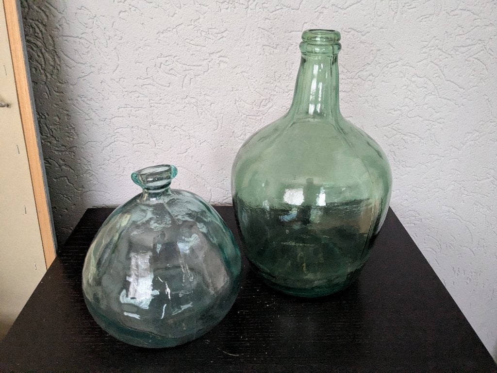 Decoratieve groen glas gevormde vazen, Huis en Inrichting, Woonaccessoires | Vazen, Ophalen, Groen, Glas