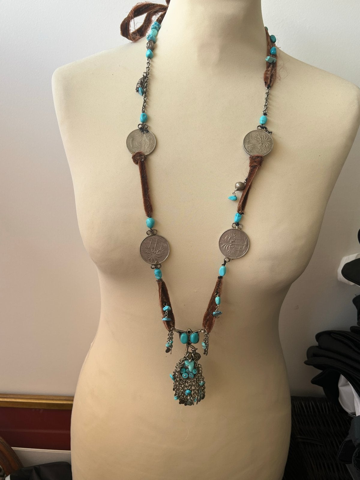 Ketting vintage met munten, Ophalen of Verzenden, Zilver, Overige materialen