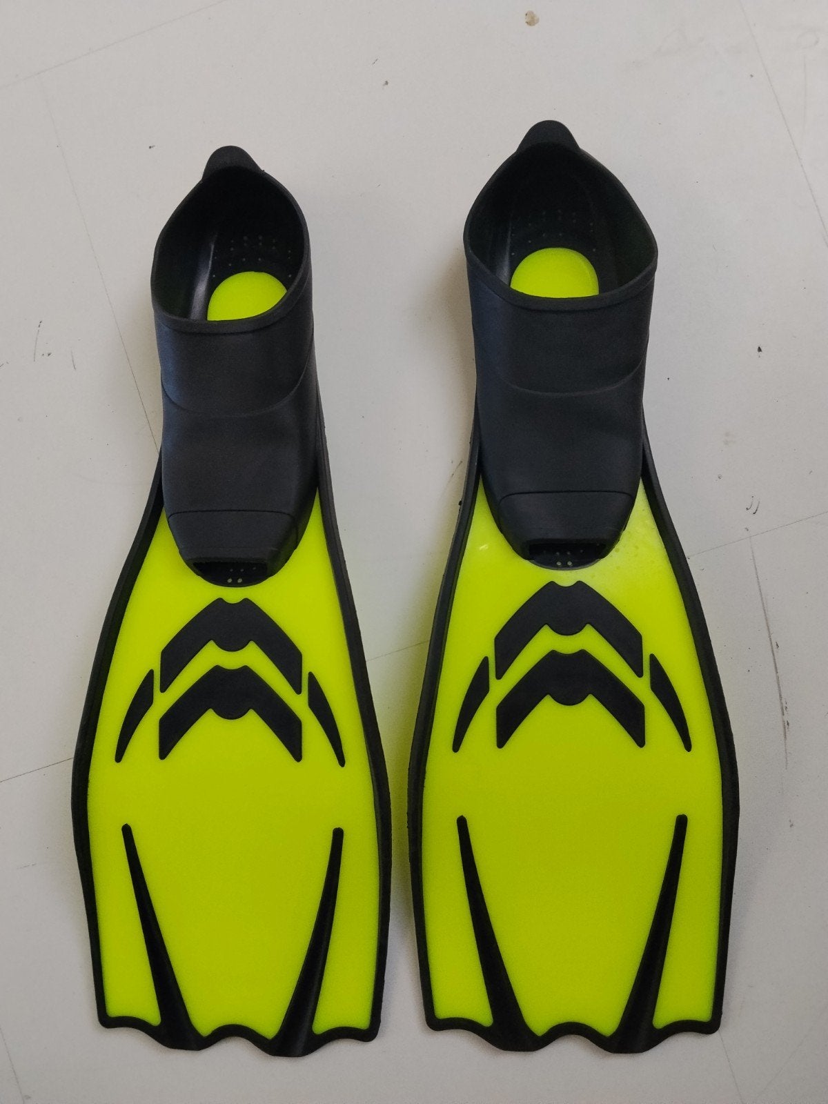 Maat 34 / 35 flippers zwemvliezen snorkel duik vliezen.
Dez, Ophalen, Snorkelvinnen
