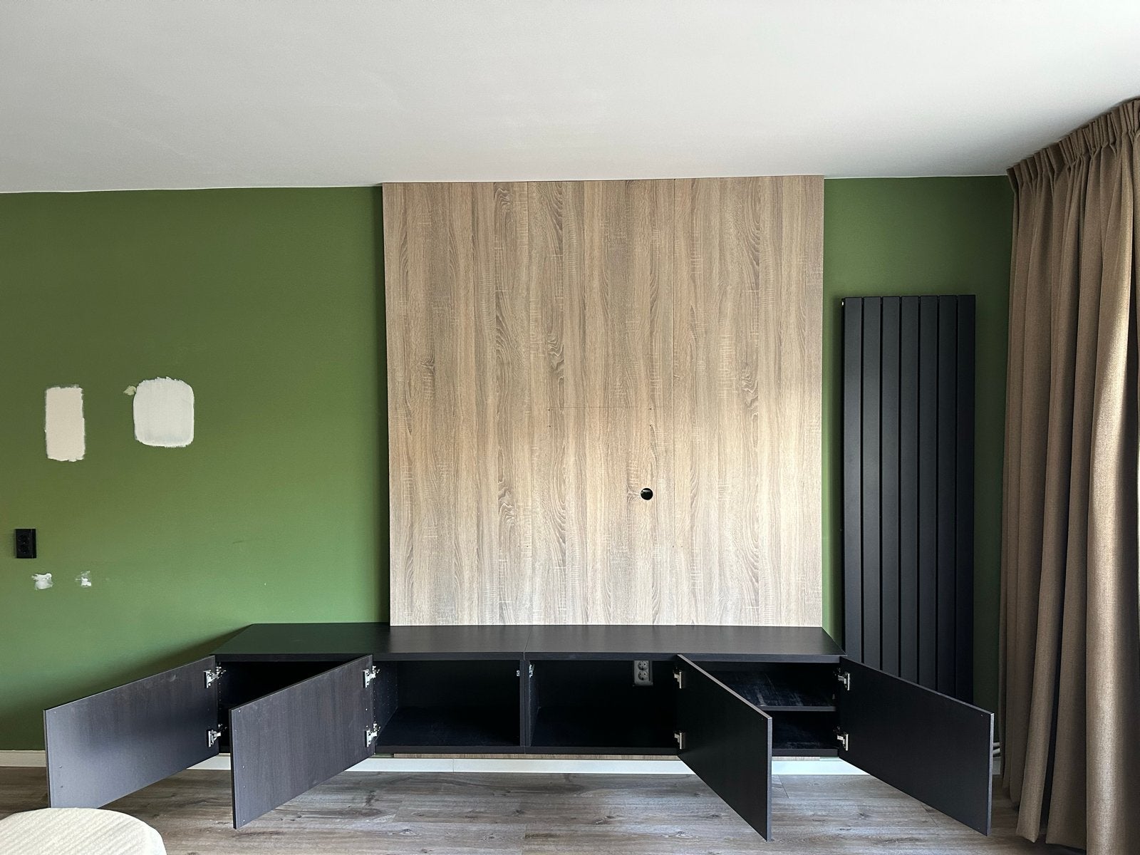 IKEA Besta floating tv cabniet - black. TO COLLECT ONLY, Huis en Inrichting, Gebruikt, Ophalen of Verzenden, 200 cm of meer, Minder dan 100 cm
