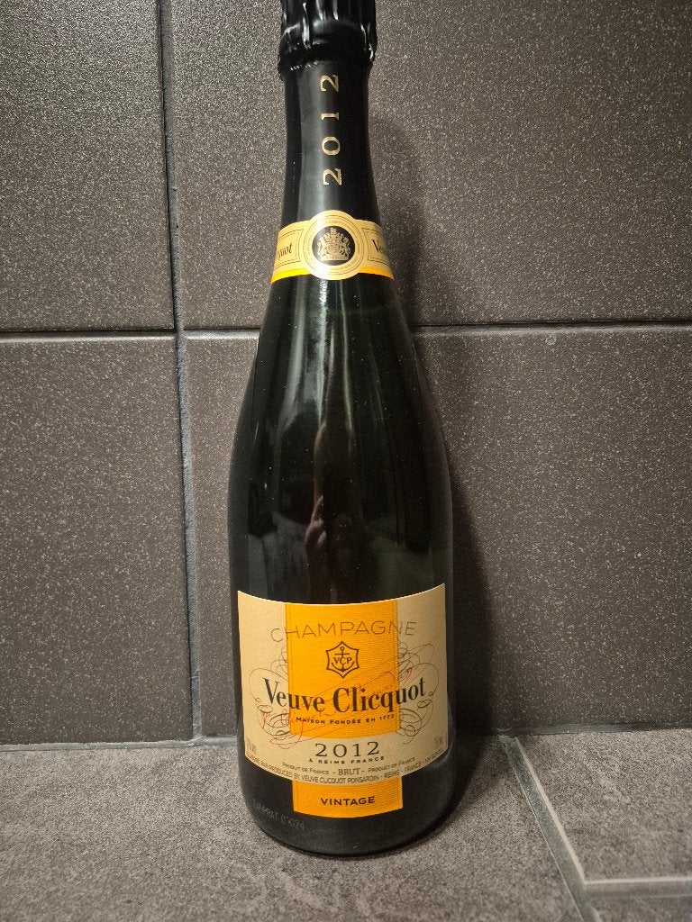 Champagne Veuve Clicquot Brut 2012 Vintage Pinot Noir, Verzamelen, Wijnen, Ophalen, Frankrijk, Nieuw, Champagne