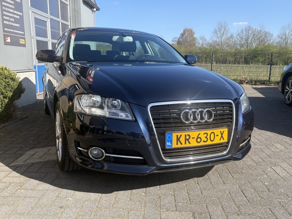 Audi A3 Sportback 1.2 TFSI Amb. PL.S. | TREKHAAK | AIRCO | K, Auto's, Audi, Euro 5, Gebruikt, 4 cilinders, Blauw
