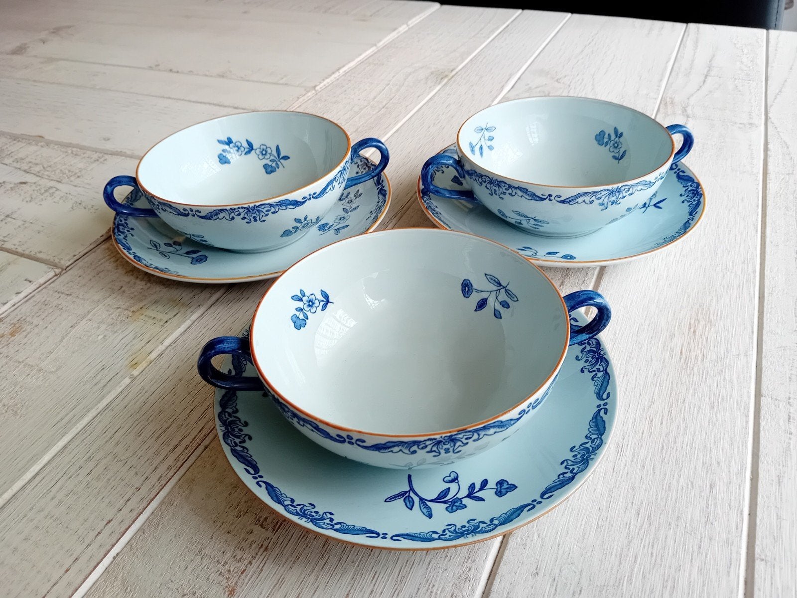 3 puntgave soepkommen met schotels Rorstrand Ostindia Sweden, Huis en Inrichting, Ophalen of Verzenden, Zo goed als nieuw, Aardewerk