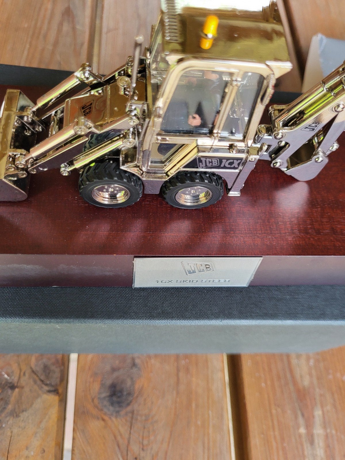 JCB 1CX Skid Steer Specialist Collectors Edition, Ophalen of Verzenden, Zo goed als nieuw