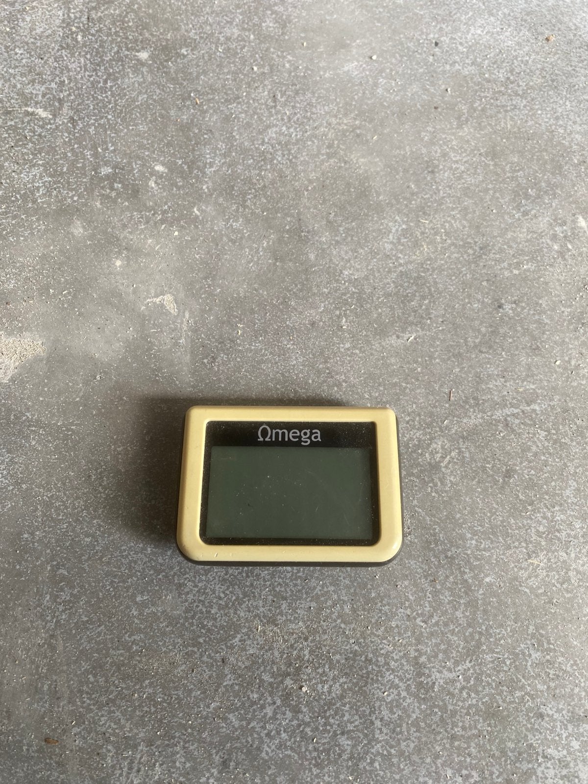 RIH omega display, Ophalen of Verzenden, Zo goed als nieuw