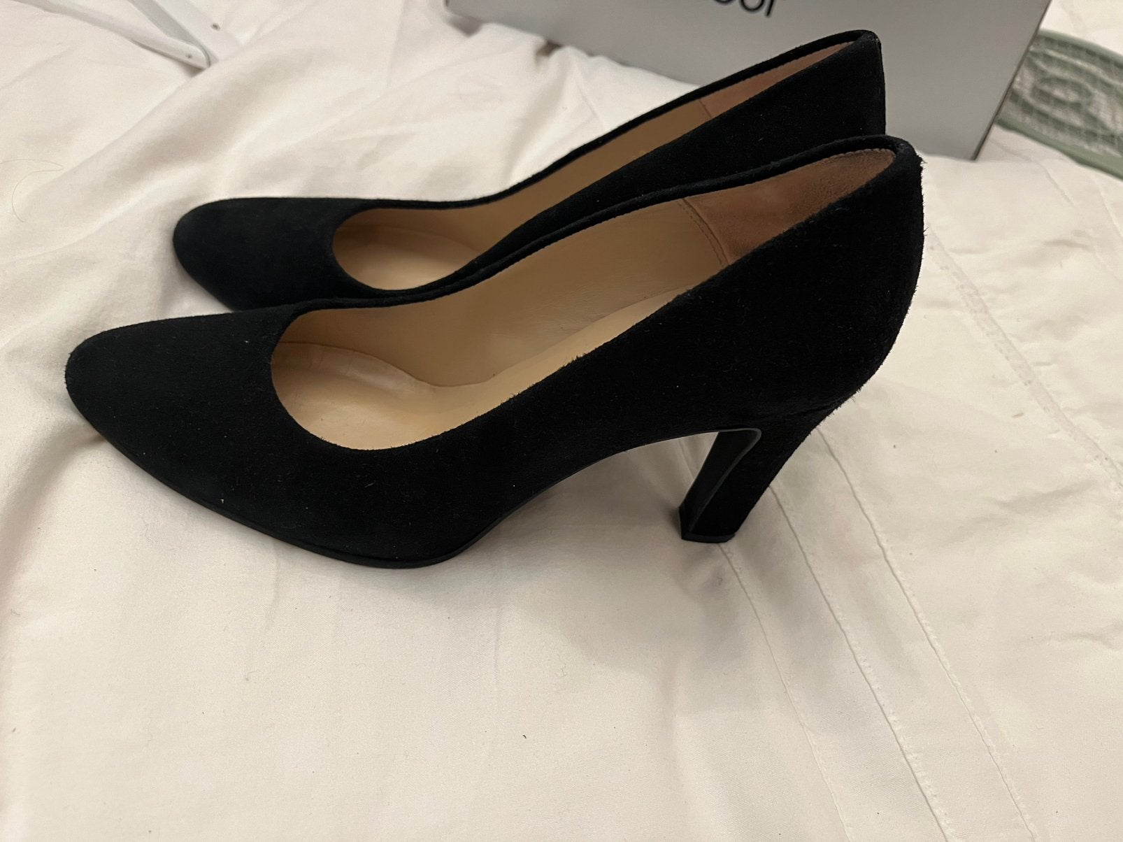 Zwarte pump suede maat 38, Ophalen of Verzenden, Zo goed als nieuw, Zwart