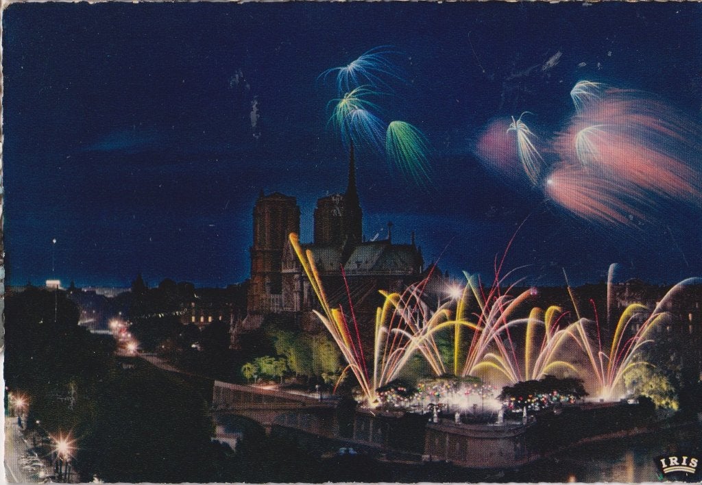 Frankrijk Parijs Notre-Dame kerk Vuurwerk by Night, Verzenden, 1960 tot 1980, Ongelopen, Gebouw