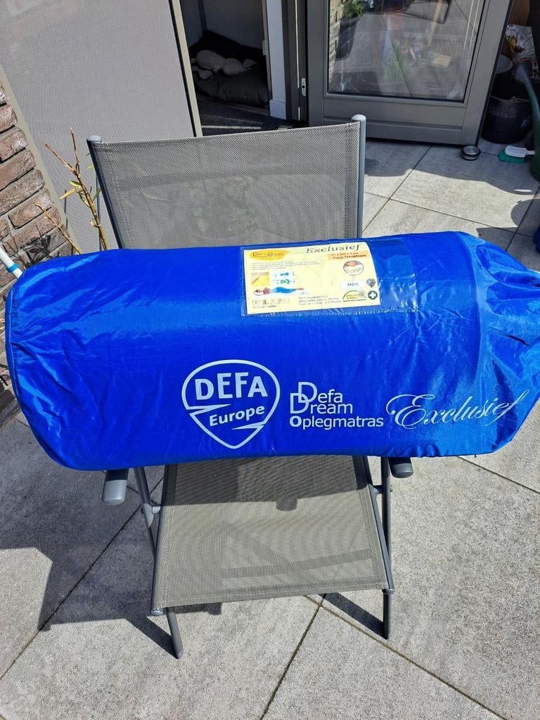 Defa oplegmatrassen, Ophalen, Campingkast