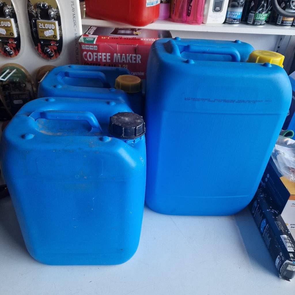 Jerrycans 20L, Ophalen of Verzenden