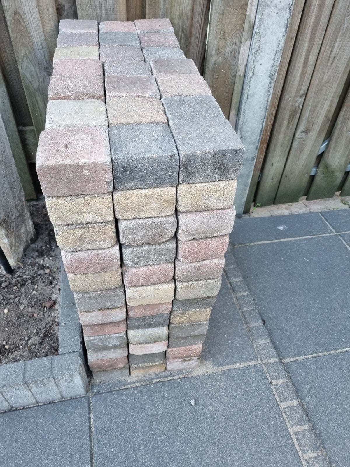 gratis 250 koppelstones, Ophalen, Beton, Klinkers