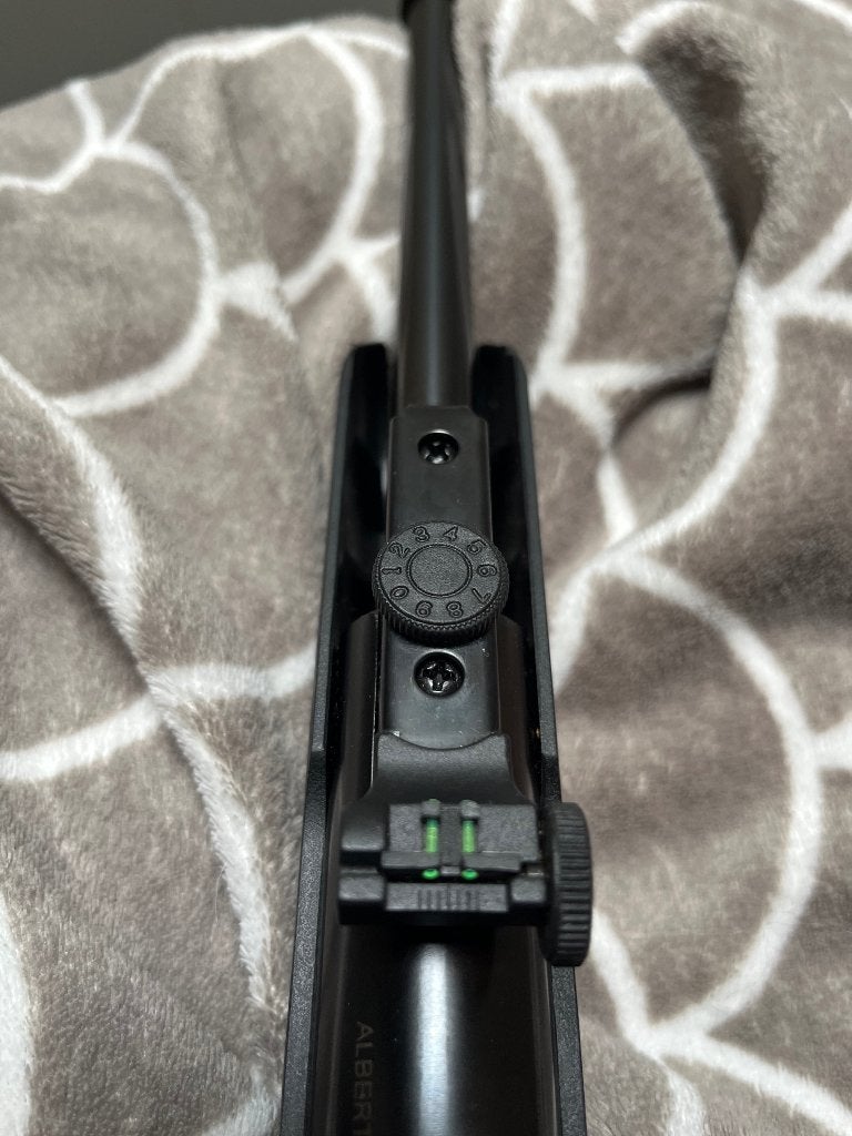 Stoeger knikbuks met kijker., Sport en Fitness, Schietsport-accessoires, Ophalen, Zo goed als nieuw