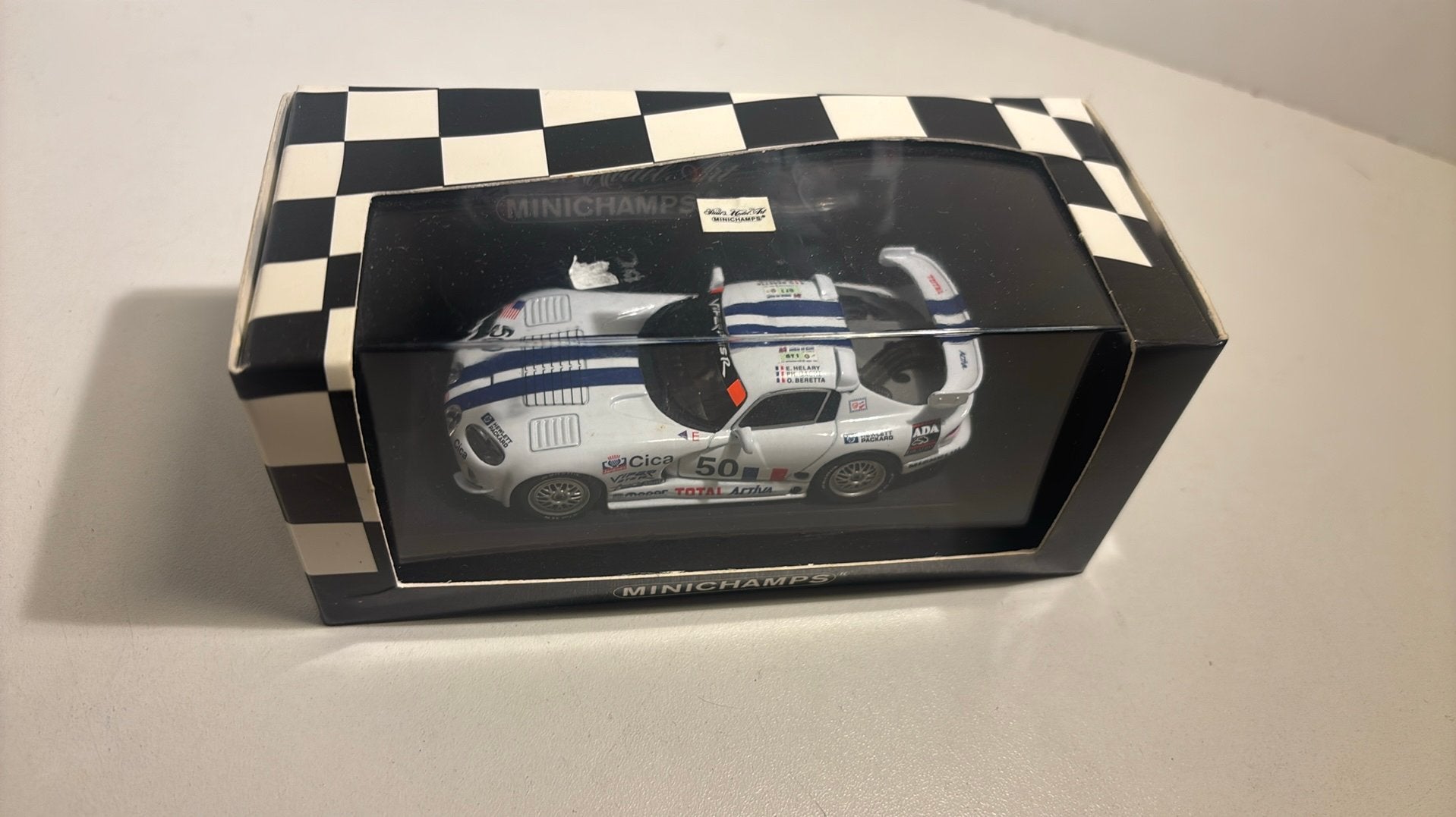 Dodge viper GTS -r 24h le mans 1996 minichamps 1.43, Hobby en Vrije tijd, Modelauto's | 1:43, Auto, Ophalen of Verzenden, MiniChamps