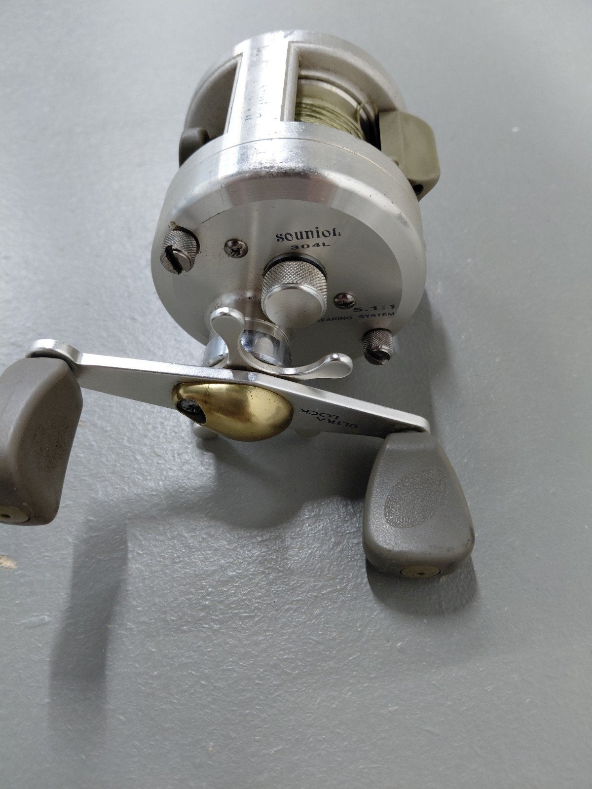 Banax reeltje Souniol 304L 4bb LH ultra lock + dyneema lijn, Ophalen of Verzenden, Gebruikt, Molen