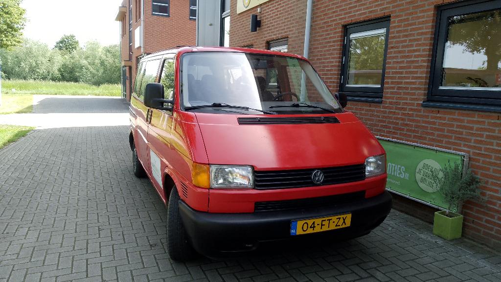 Volkswagen T4 camper 7 pers / weinig kilometers / halftarief, Chemisch toilet, Omvormer, Hefdak, Volkswagen