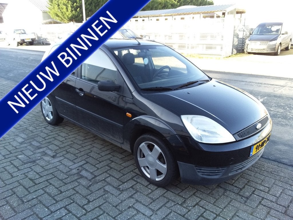 Ford Fiesta 1.3 Centennial (bj 2004), Auto's, 1299 cc, Zwart, 4 cilinders, Zwart