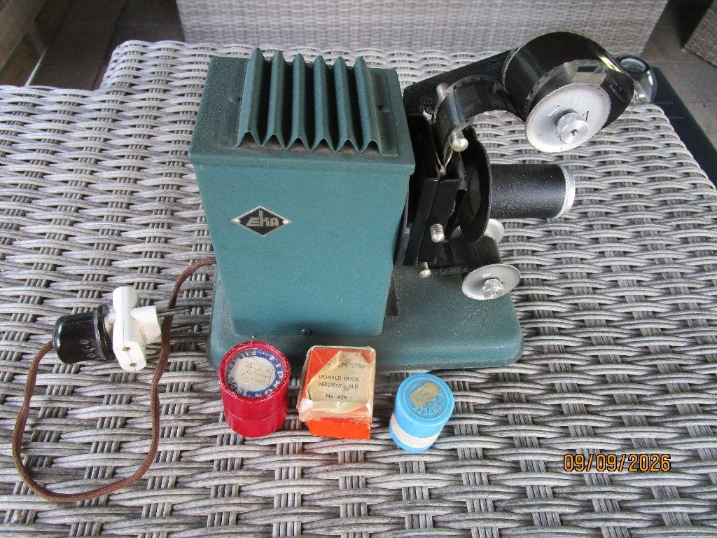 Oude film projector met 4 films, Ophalen of Verzenden, Gebruikt, Film, Gebruiksvoorwerp