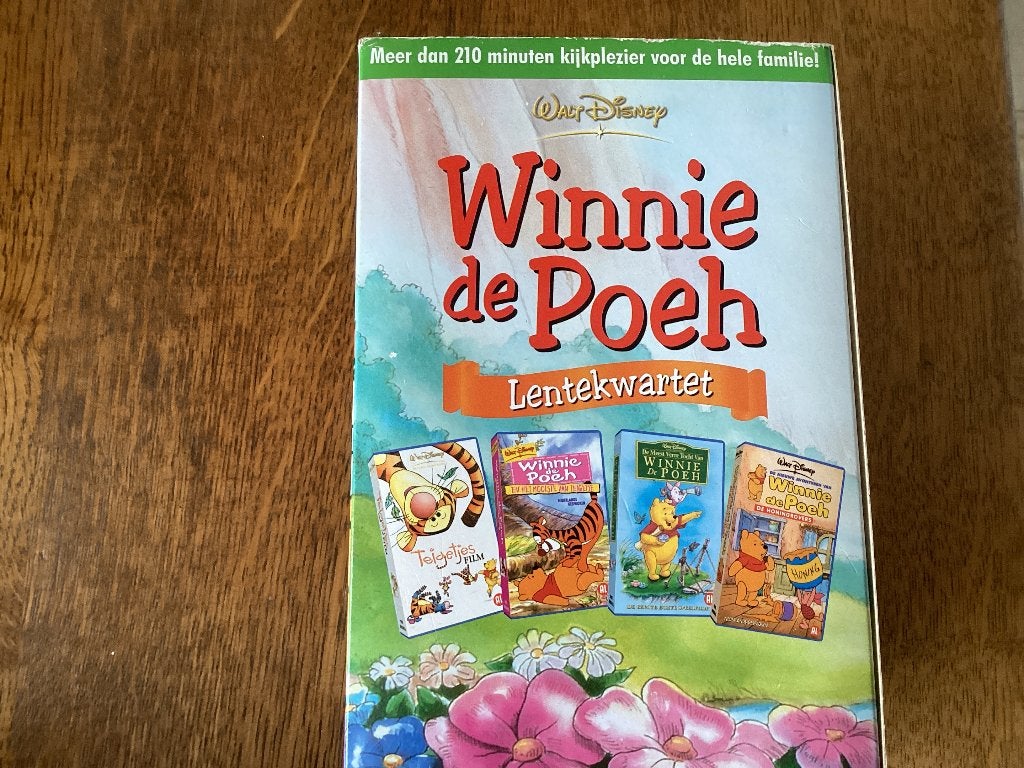 Winnie de Poeh Lentekwartet VHS Boxset - Disney Klassiekers, Cd's en Dvd's, Boxset, Tekenfilm, Alle leeftijden, Ophalen of Verzenden