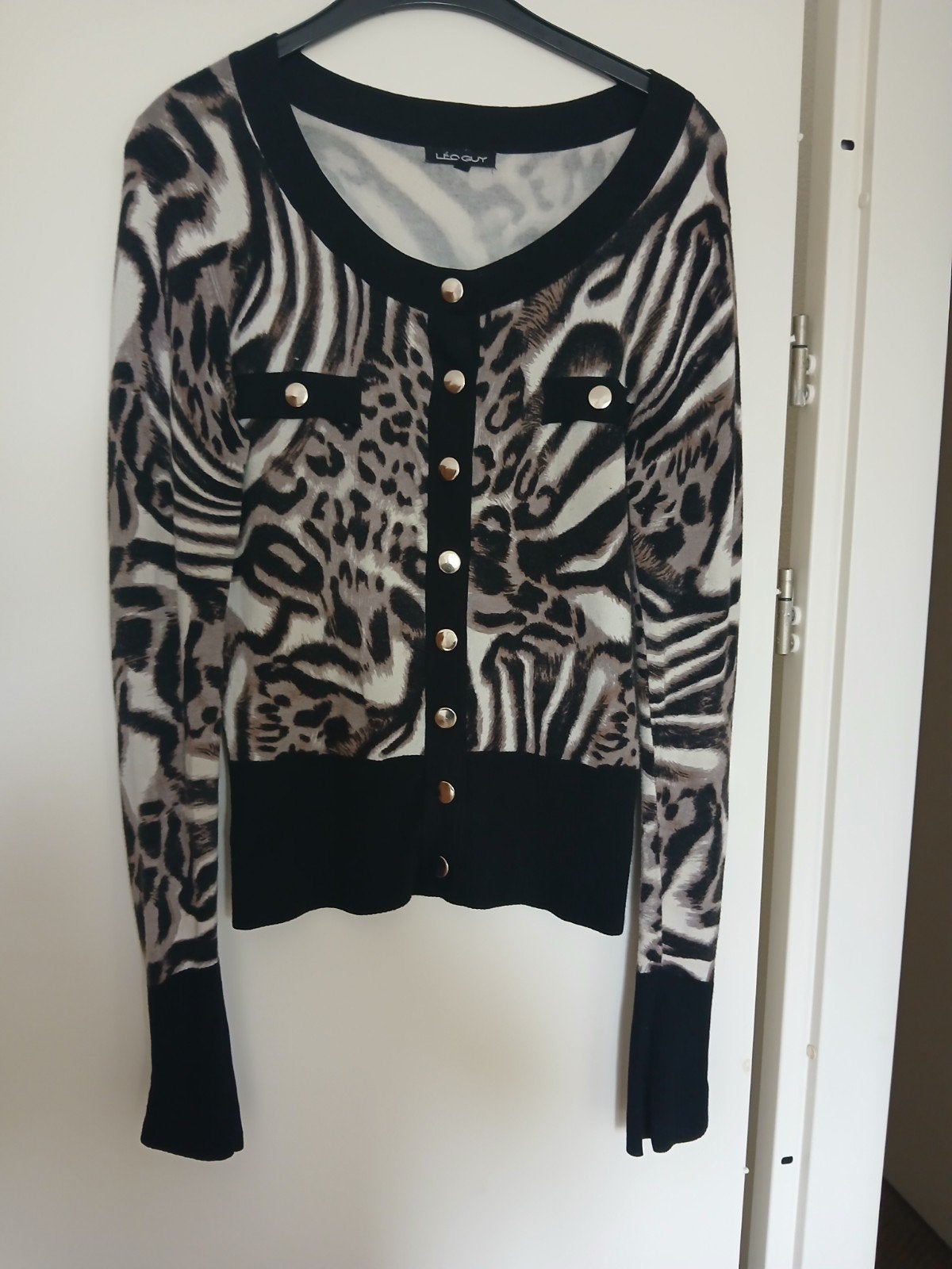 Léo Guy vest met dierenprint - Maat M/L, Maat 38/40 (M), Zwart, Zo goed als nieuw, Léo Guy