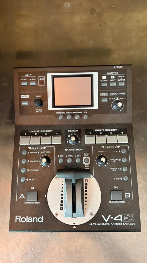 Roland V4 EX hdmi / composite video mixer - streaming ️️️️️, Audio, Tv en Foto, Professionele Audio-, Tv- en Video-apparatuur